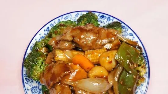 Beef with Garlic Sauce 鱼香牛