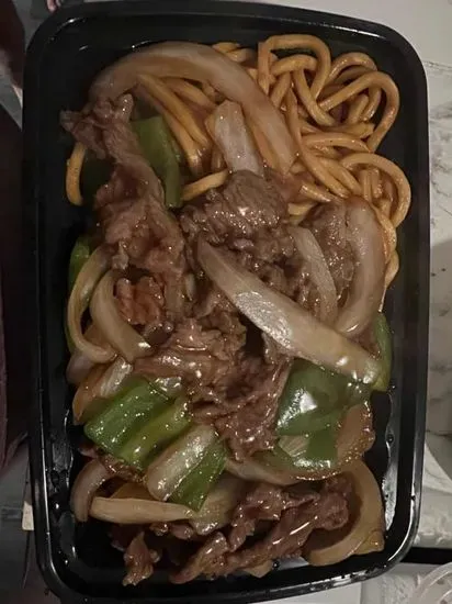 C18. 青椒牛 / Pepper Steak