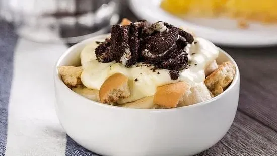 Gallon Oreo Banana Pudding