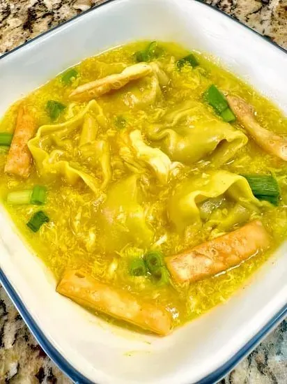 20. Wonton Egg Drop Mixed Soup 云吞蛋花汤