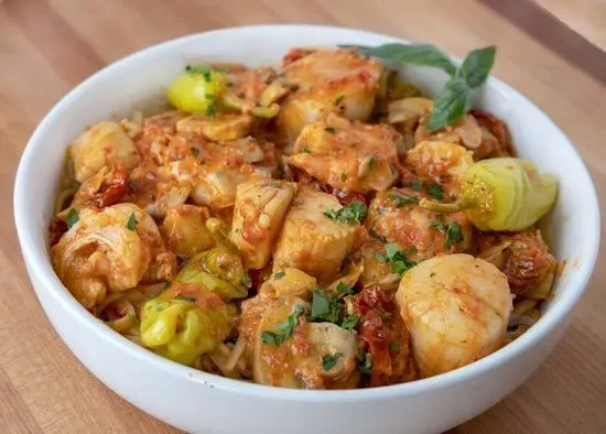 129. Chicken, Shrimp & Scallop In Hot Pepper Sauce 干烧三样