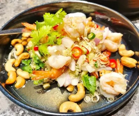 C19. Shrimp With Cashew Nuts C19.腰果虾 (晚)