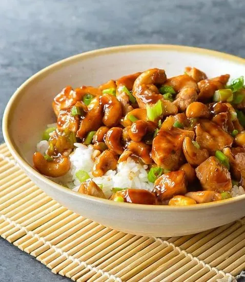 71. Chicken With Cashew Nuts 腰果鸡