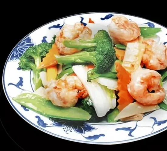 L37. Steamed Shrimp with Mixed Chinese Vegs 水煮杂菜虾