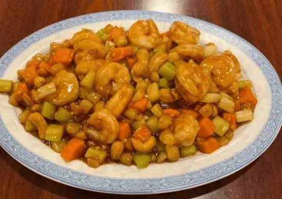 L15. Shrimp with Cashew Nuts 腰果虾