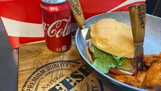 Wings(5pcs) & Bacon Burger & Drink