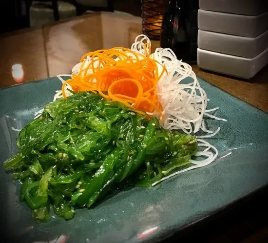 Seaweed salad