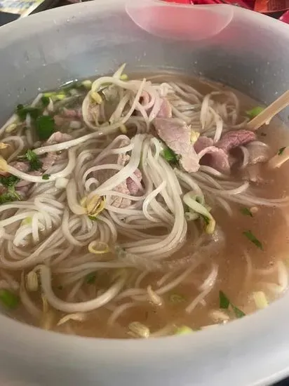 P12. Large Pho Tai