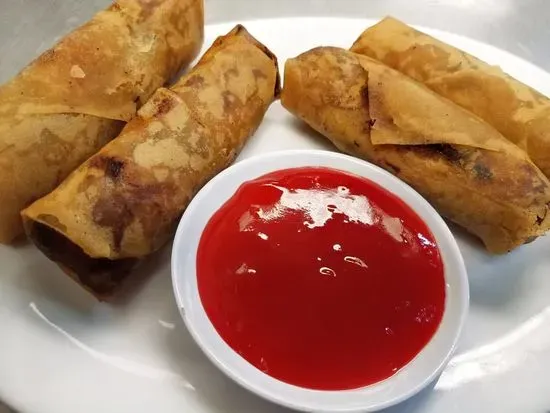 A3. 2 Egg Rolls