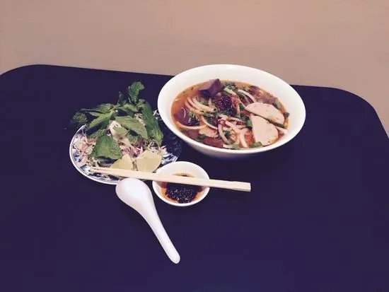 S17. Bun Bo Hue