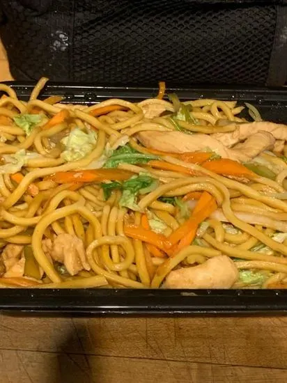 703. Chicken Lo Mein