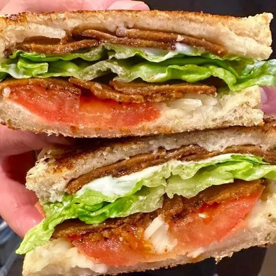 BLT