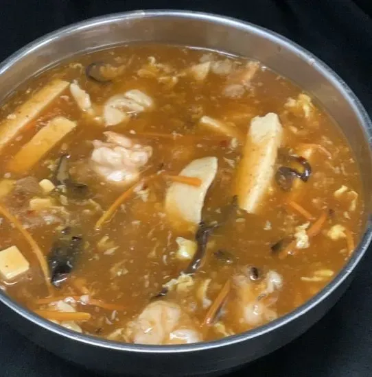 Hot & Sour Soup*