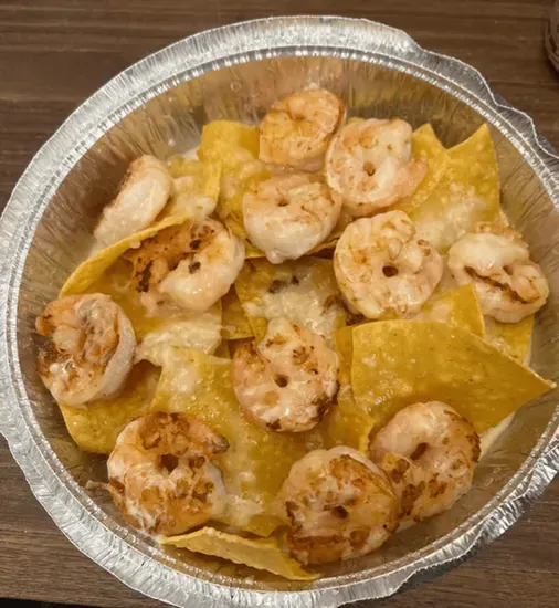 Nachos con Camarones / Shrimp Nachos