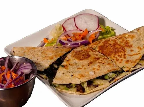 Quesadillas with meat 