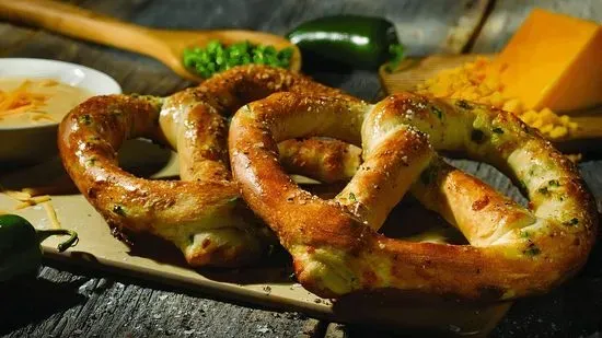 JALAPENO CHEESE PRETZEL