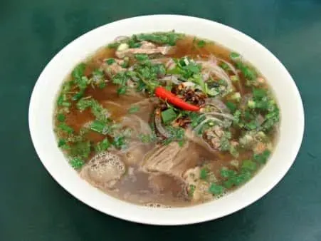 Pho Chin, Gan