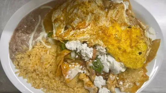 Chilaquiles mexicanos pollo