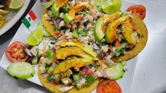 Tostadas ceviche mix 