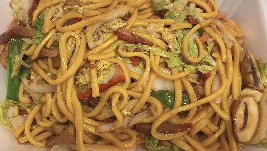 27. Roast Pork Lo Mein