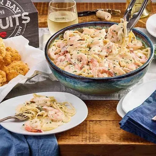 Shrimp Linguini Alfredo Family Meal
