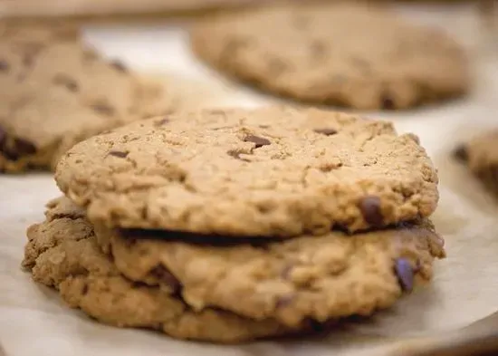 Oatmeal Chocolate Chip Cookie