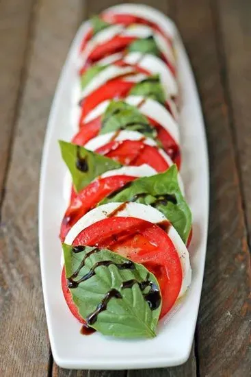 Caprese Mozzarella salad