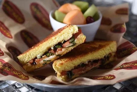 TOMATO BASIL GRILLED CHEESE