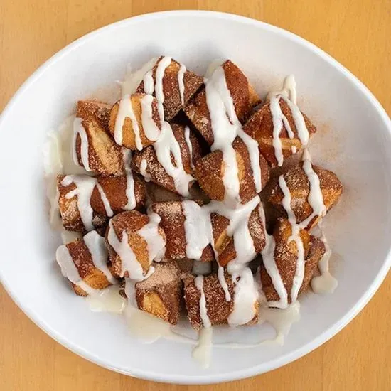 Cinnamon Roll Pretzel Bites 