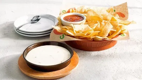 White Skillet Queso