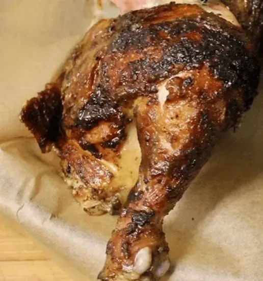 Pollo a La Brasa (1/4 Leg and Thigh +2 Sides)