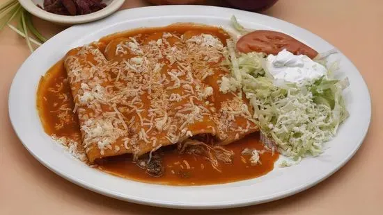 Enchiladas Supremas / Supreme Enchiladas