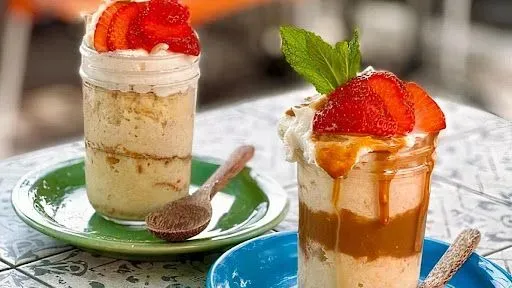 TRES LECHE