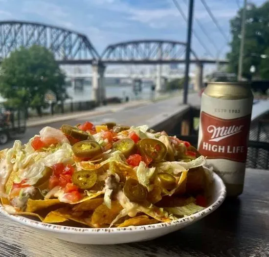 Macho Nachos