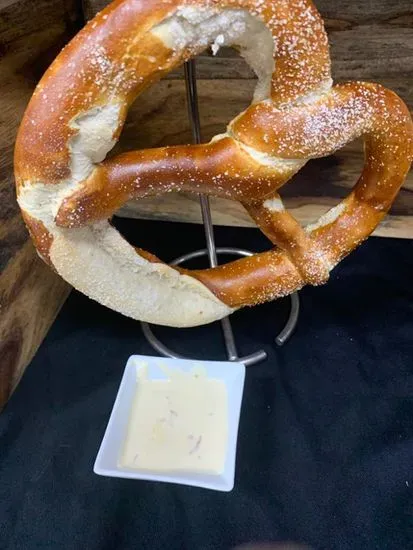 Pretzel Queso