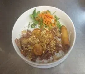 Vermicelli with Combination Shrimp, Chicken, Pork and Eggrolls
