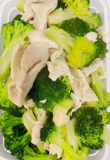 Steamed Chicken with Broccoli / 水煮芥蓝鸡