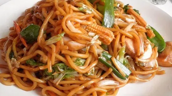 Vegetable Lo Mein / 菜捞面