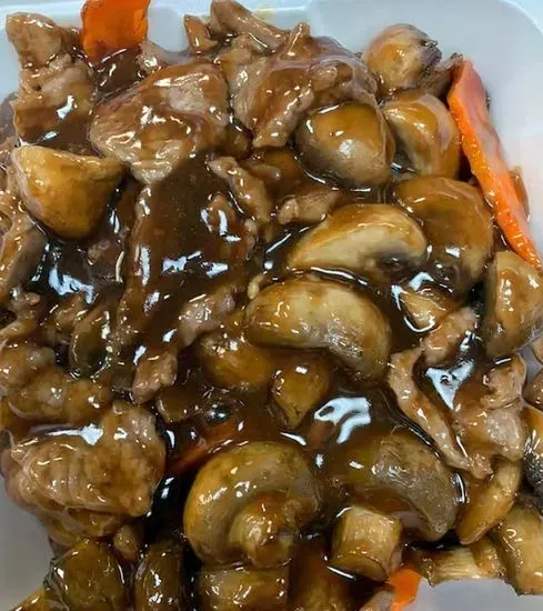 Beef with Mushrooms / 蘑菇牛