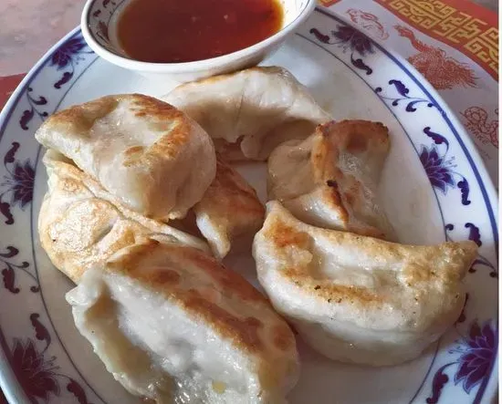 Fried or Steamed Dumplings  / 水饺