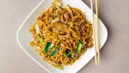 34. Roast Pork or Chicken Lo Mein / [叉烧/鸡捞面]