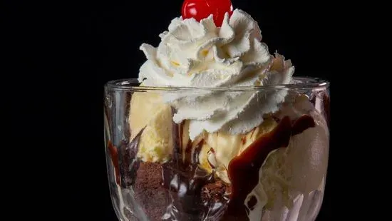 Outrageous Brownie Sundae