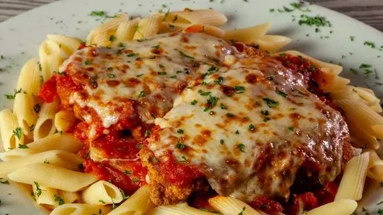 Chelo's Chicken Parmesan