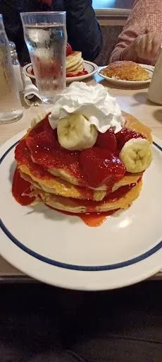 Strawberry Banana Pancakes