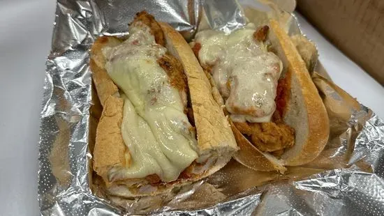 Chicken Parmesan 12' Sub