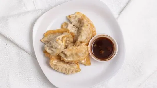 5. Fried Dumpling (8)/ 锅贴