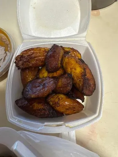 Plátanos Maduros Fritos / Fried Sweet Plantain