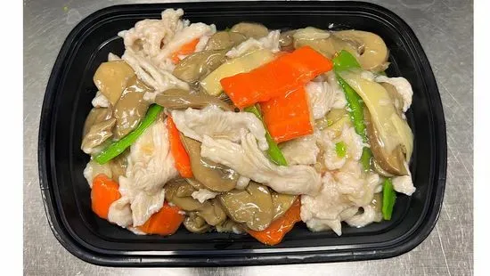 53. Moo Goo Gai Pan蘑菇鸡片