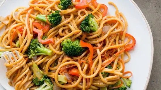 Vegetable Lo Mein Noodles