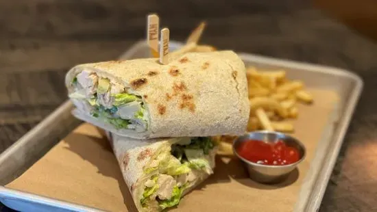 CHICKEN CAESAR WRAP